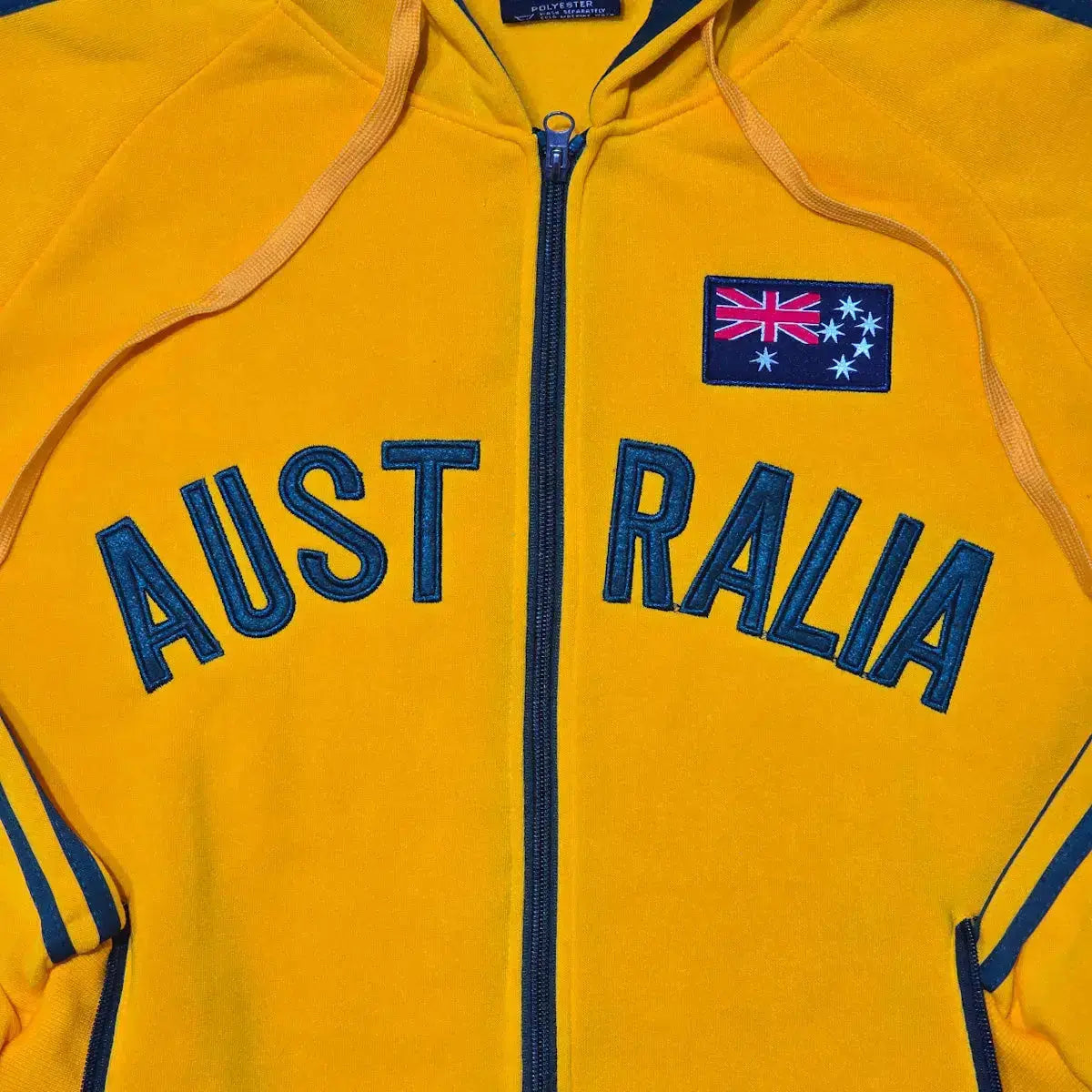 Gold Australia Hooded Jacket - Allanson Souvenirs